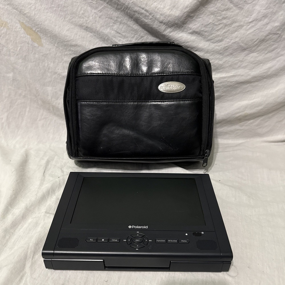 Polaroid DPA-08055D Portable 8" Color Screen DVD Player with Case Not Tested